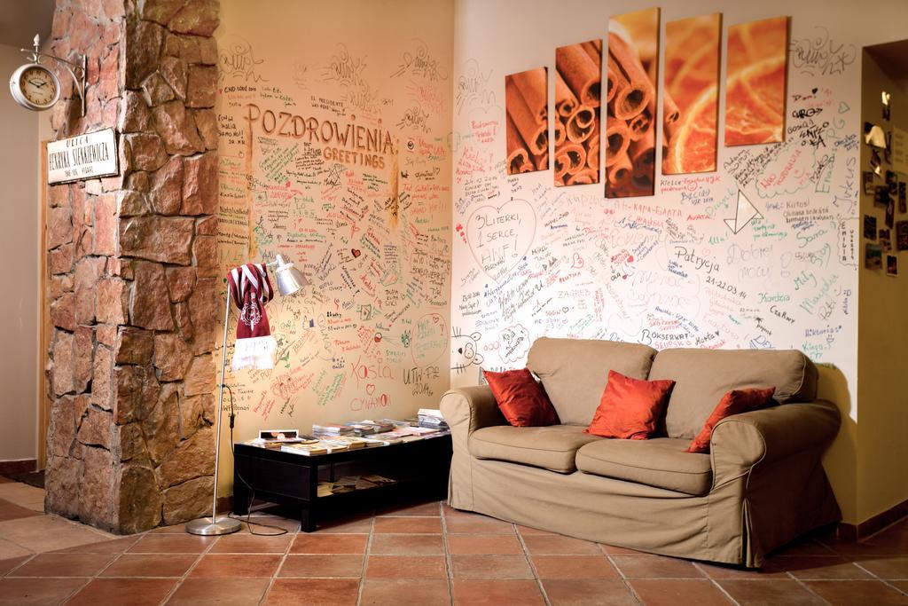 Cynamon Hostel Łódź Zewnętrze zdjęcie